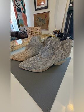 Dolce Vita Grey Snakeskin-Textured Pointed Ankle Booties